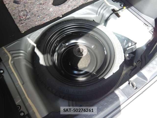 Toyota AQUA 2020-04 8206260-26