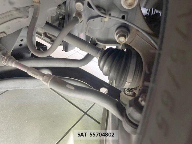Toyota AQUA 2015-10 8206281-19