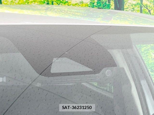 Toyota AQUA 2025-01 8206250-6