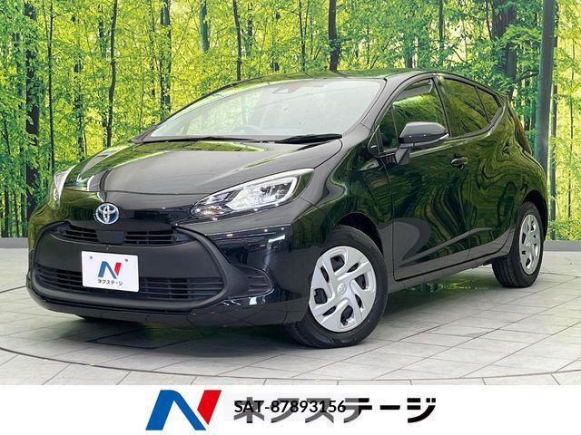 Toyota AQUA 2021-11 8206254-0