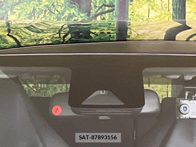 Toyota AQUA 2021-11 8206254-2