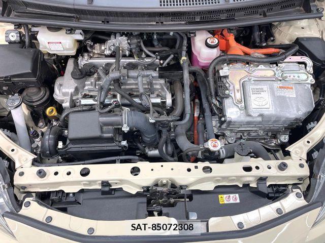Toyota AQUA 2020-03 8206256-19