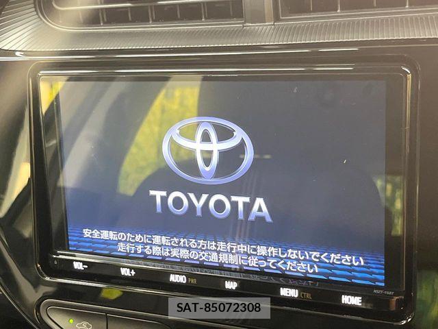 Toyota AQUA 2020-03 8206256-2