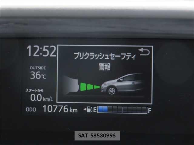 Toyota AQUA 2019-02 8206258-4