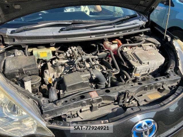 Toyota AQUA 2014-04 8228891-24