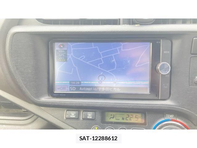 Toyota AQUA 2013-01 8228885-7