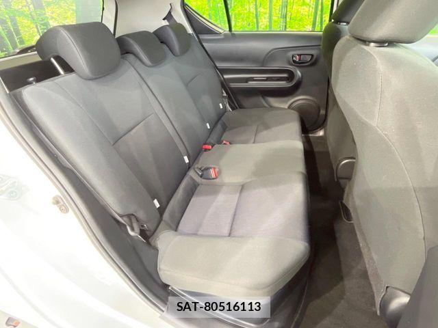 Toyota AQUA 2017-05 8228862-9