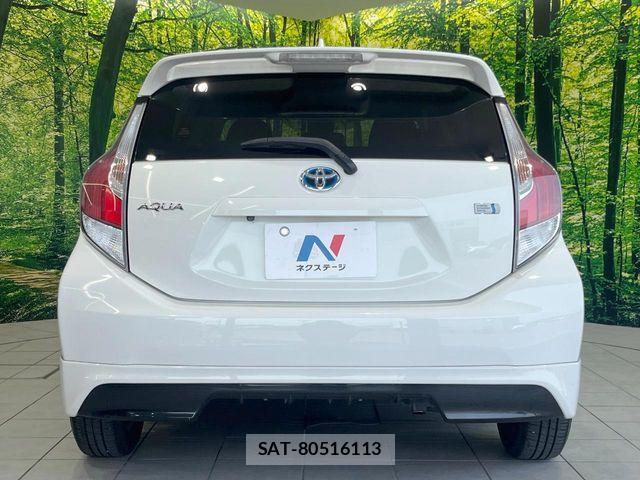 Toyota AQUA 2017-05 8228862-14