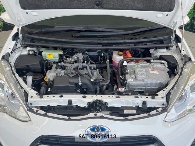 Toyota AQUA 2017-05 8228862-17