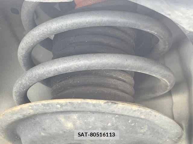 Toyota AQUA 2017-05 8228862-19
