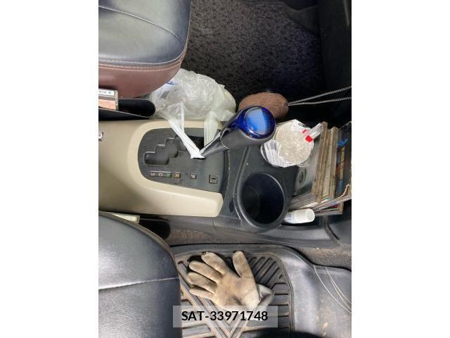 Toyota AQUA 2012-08 8228872-18