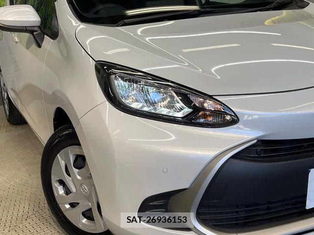 Toyota AQUA 2024-11 8228849-10