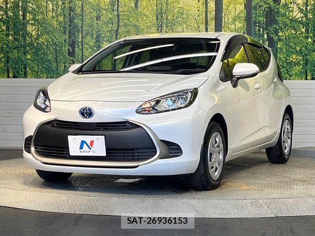 Toyota AQUA 2024-11 8228849-12