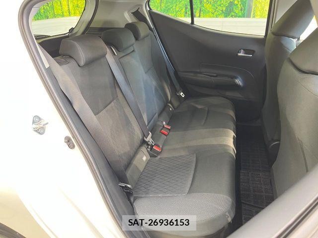 Toyota AQUA 2024-11 8228849-7
