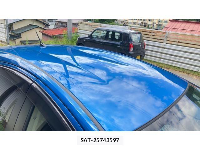 Toyota AQUA 2012-01 8228893-18