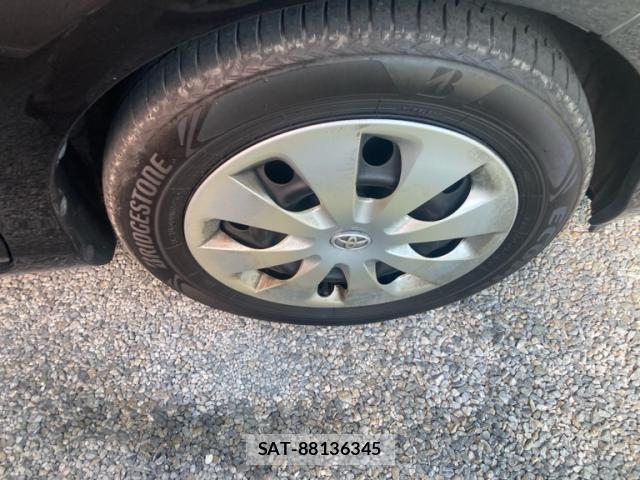 Toyota AQUA 2013-12 8228880-17
