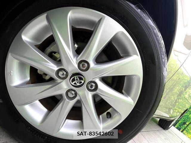 Toyota AQUA 2022-10 8228848-11