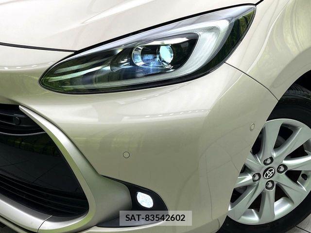 Toyota AQUA 2022-10 8228848-12