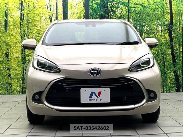 Toyota AQUA 2022-10 8228848-13