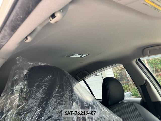 Toyota AQUA 2015-09 8228864-15