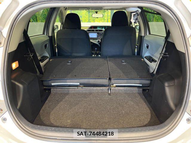 Toyota AQUA 2012-04 8228871-9