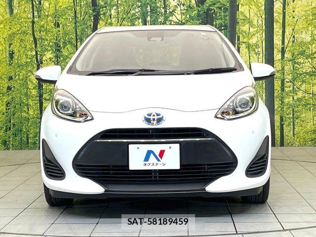 Toyota AQUA 2019-03 8228852-13