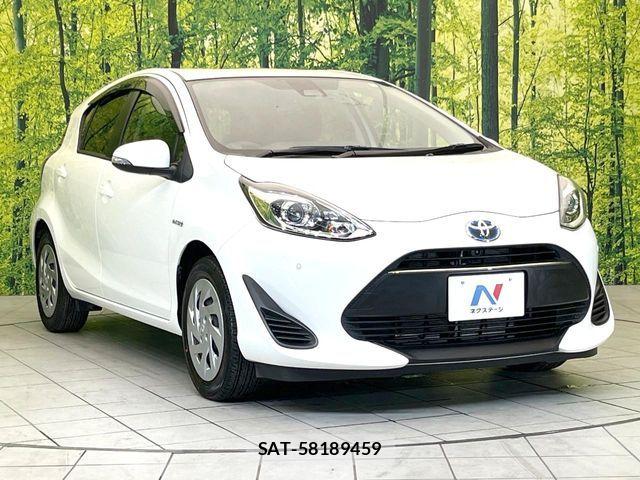 Toyota AQUA 2019-03 8228852-15