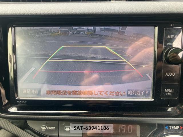 Toyota AQUA 2015-04 8228868-22