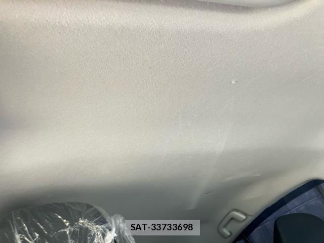 Toyota AQUA 2013-08 8228881-21