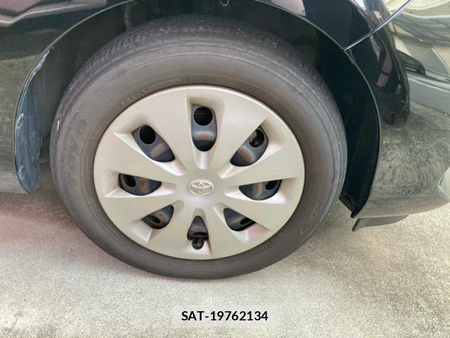 Toyota AQUA 2012-01 8228884-5