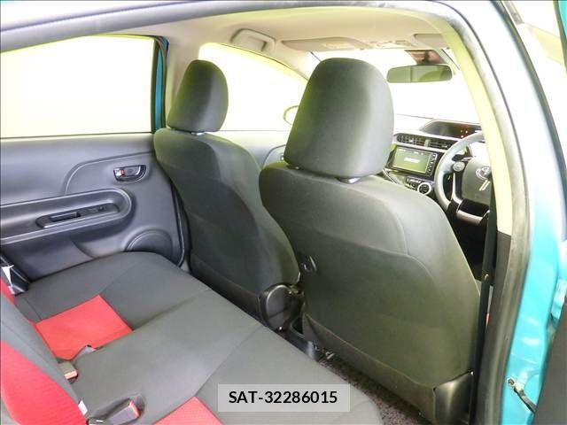 Toyota AQUA 2019-02 8228861-20