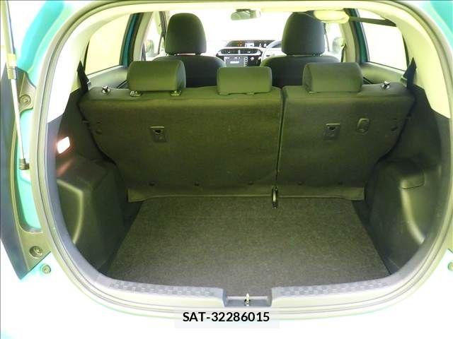 Toyota AQUA 2019-02 8228861-23