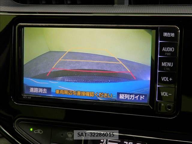 Toyota AQUA 2019-02 8228861-5