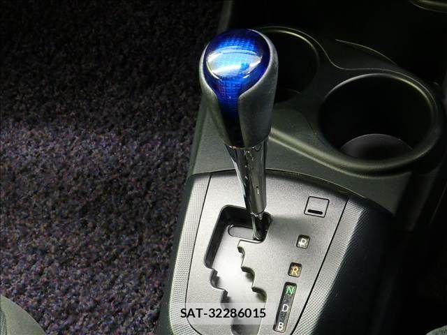 Toyota AQUA 2019-02 8228861-7