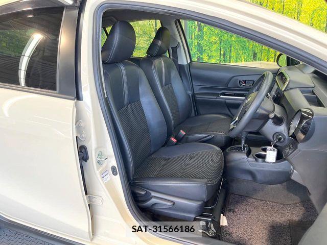 Toyota AQUA 2018-12 8228853-7