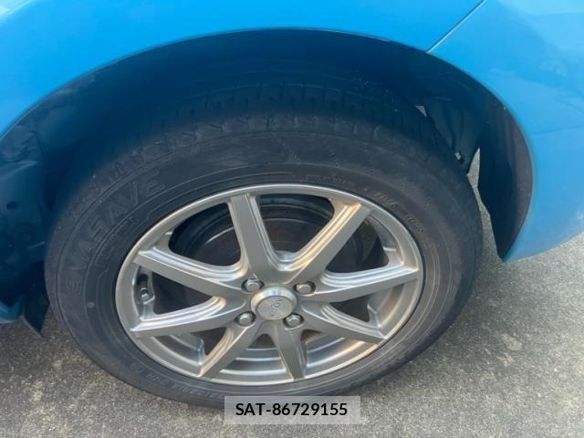 Toyota AQUA 2012-11 8228883-6