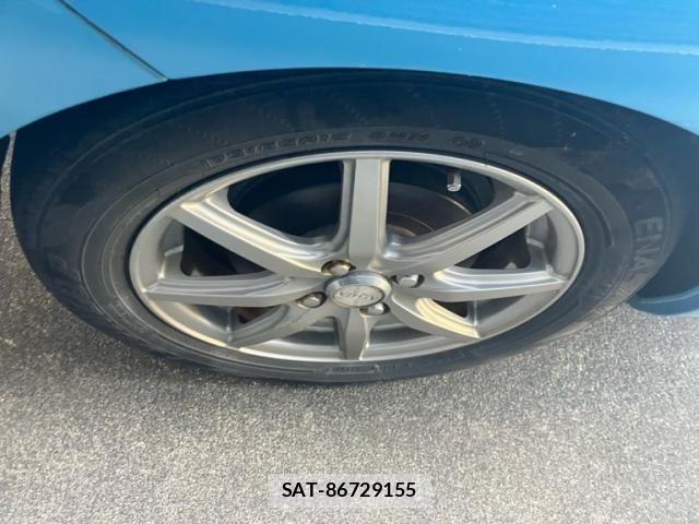 Toyota AQUA 2012-11 8228883-8
