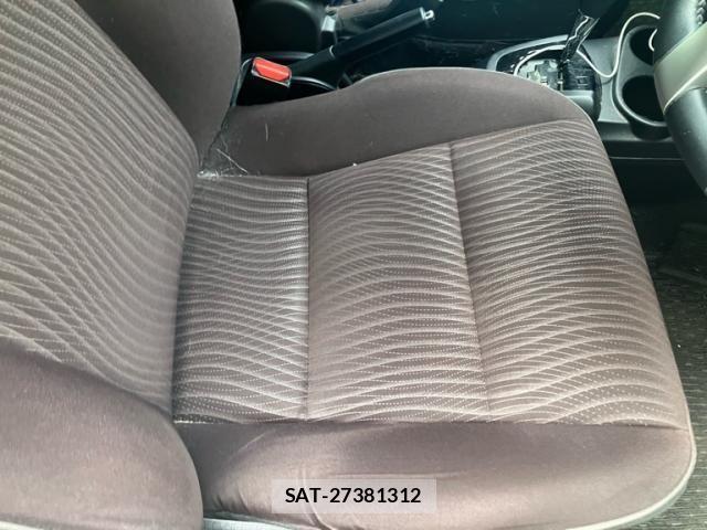 Toyota AQUA 2017-02 8228866-17