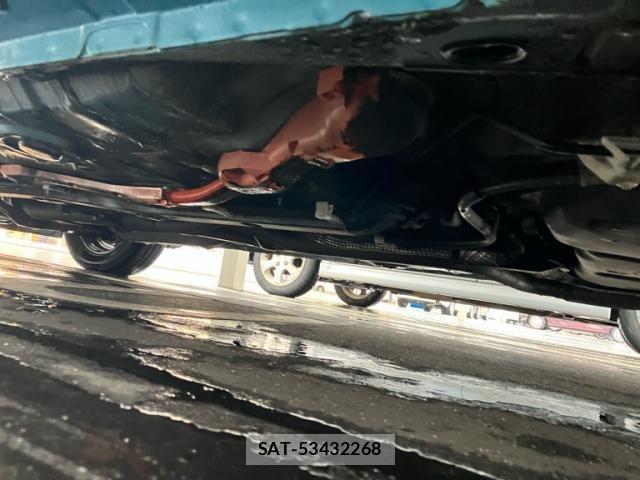 Toyota AQUA 2013-10 8244613-12