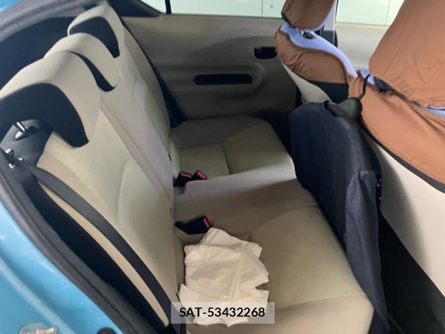 Toyota AQUA 2013-10 8244613-14