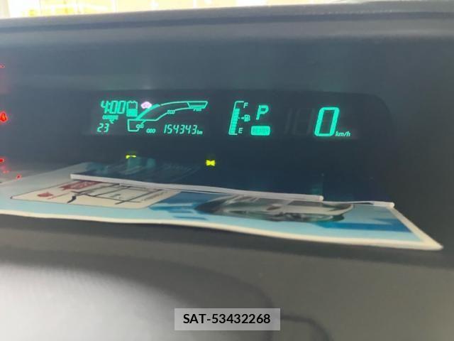 Toyota AQUA 2013-10 8244613-17