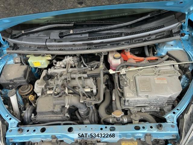 Toyota AQUA 2013-10 8244613-22