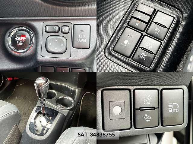 Toyota AQUA 2019-02 8244586-4