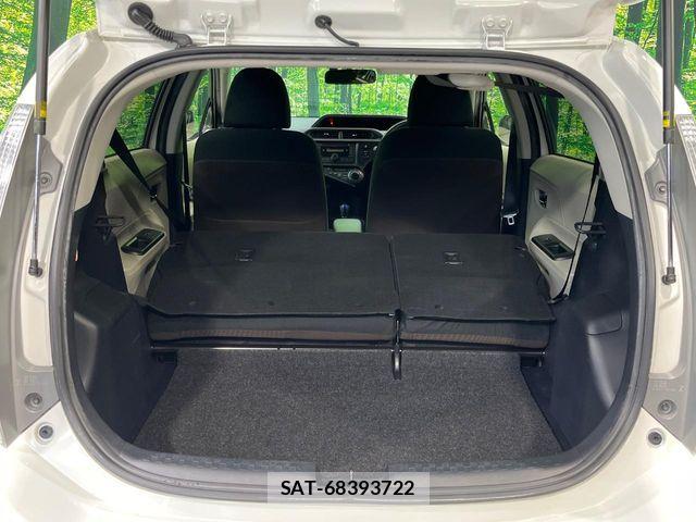 Toyota AQUA 2014-01 8244598-9