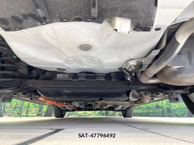 Toyota AQUA 2016-03 8244590-18