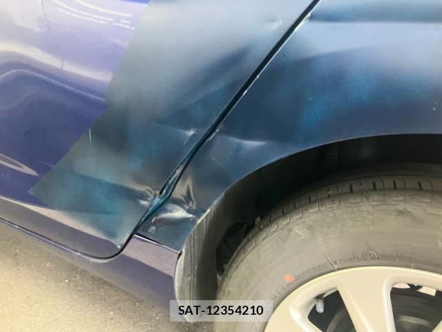 Toyota AQUA 2022-09 8244592-9