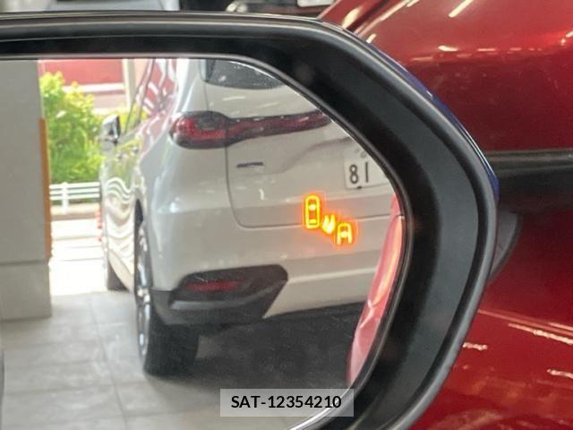 Toyota AQUA 2022-09 8244592-25