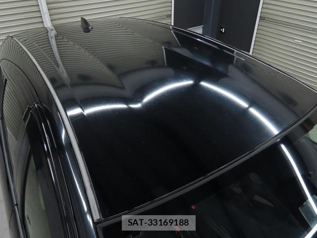 Toyota AQUA 2017-05 8244600-7