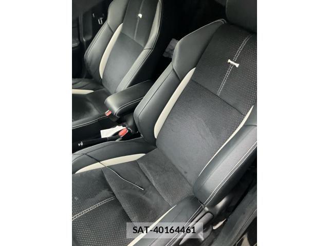 Toyota AQUA 2015-03 8244602-8