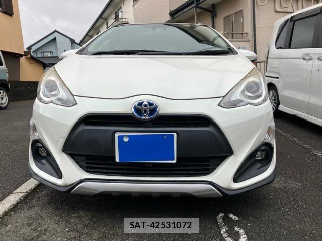Toyota AQUA 2016-12 8244601-0